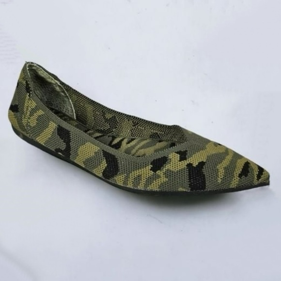 Steven Steve Madden Rosy Pointed Toe Camouflage Knit Flats Green Size 8 - Picture 1 of 8